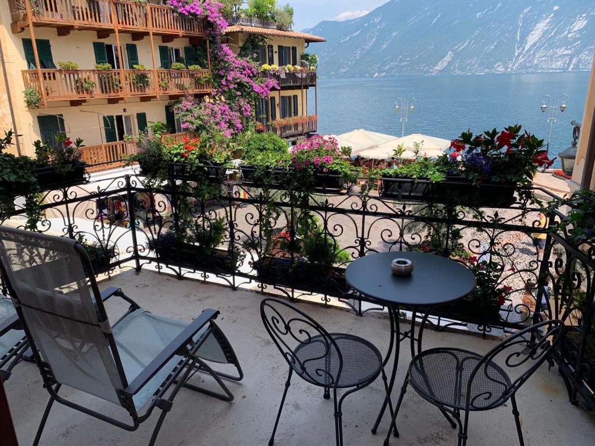 Albergo Ristorante Montebaldo リモーネ・スル・ガルダ エクステリア 写真