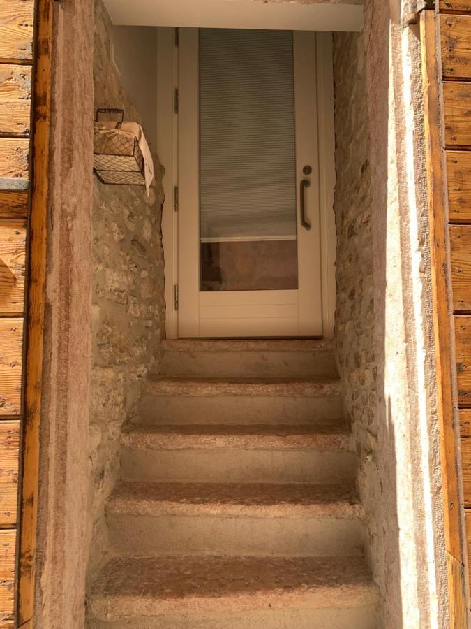Albergo Ristorante Montebaldo リモーネ・スル・ガルダ エクステリア 写真