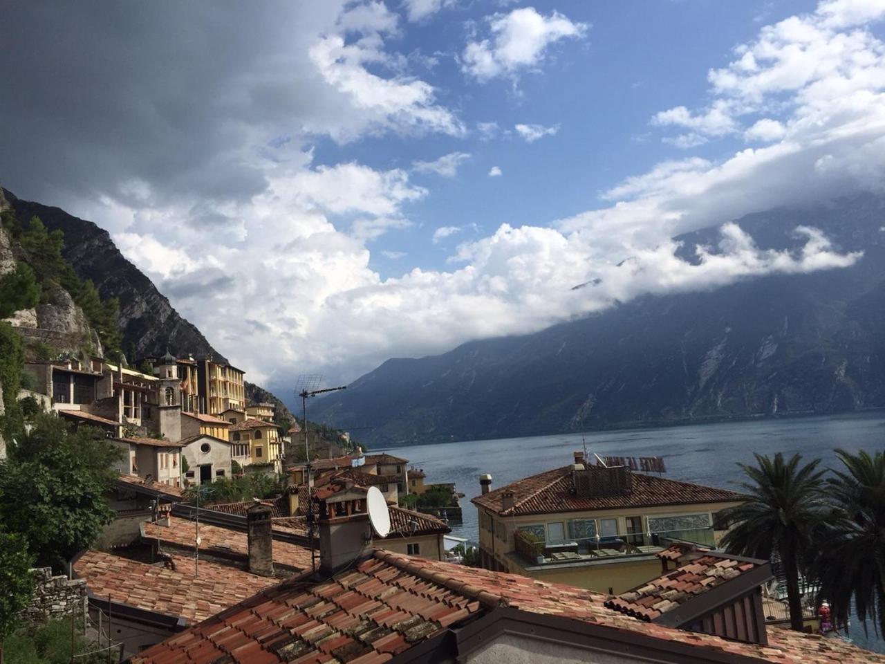 Albergo Ristorante Montebaldo リモーネ・スル・ガルダ 部屋 写真