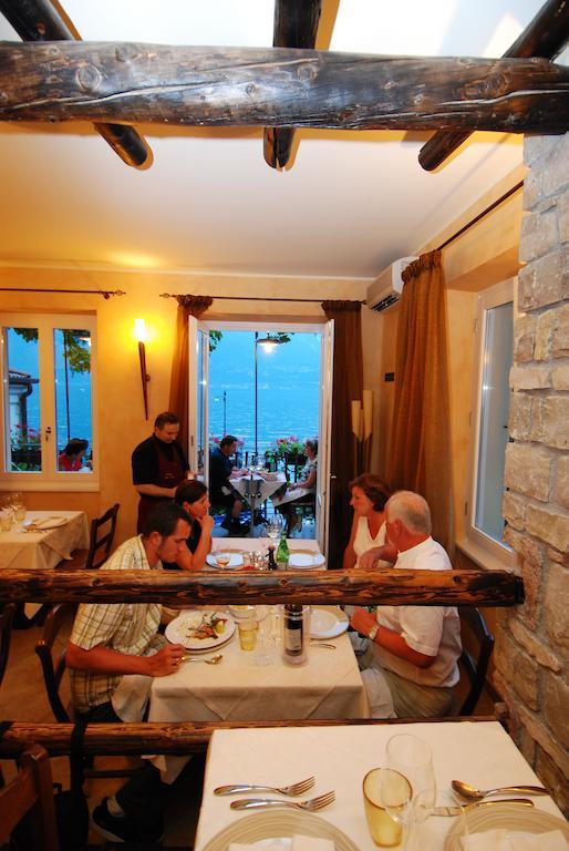 Albergo Ristorante Montebaldo リモーネ・スル・ガルダ エクステリア 写真