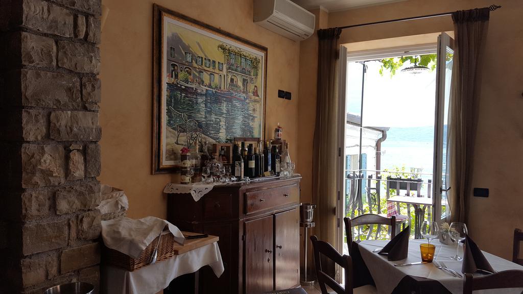 Albergo Ristorante Montebaldo リモーネ・スル・ガルダ エクステリア 写真